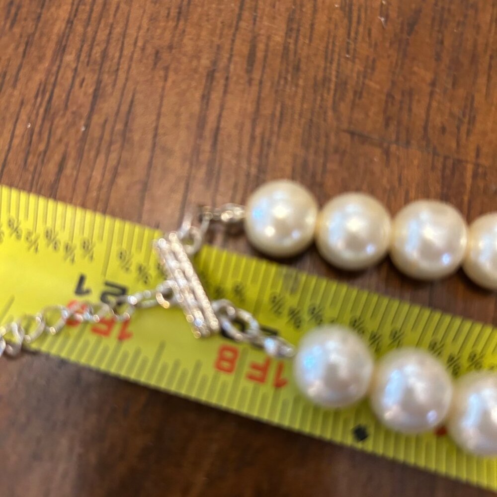Vintage Faux Pearl Necklace Double Strand Creamy White Glass Beaded Choker 20 In - Picture 7 of 13